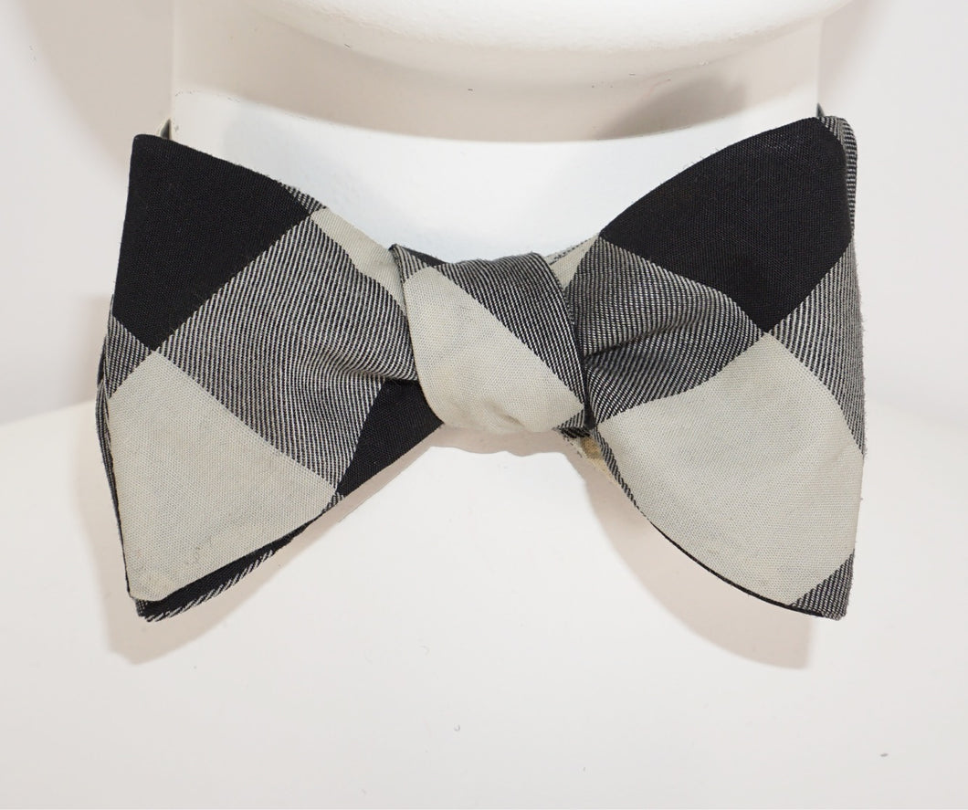 Black and White Buffalo Check Bow Tie
