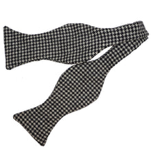 Black and White Wool Houndstooth Bow Tie