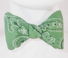 Green Bandana Print Bow Tie